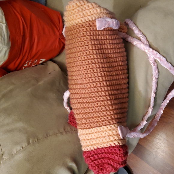 Hand Crafted Pet Tote - Picture 6 of 7